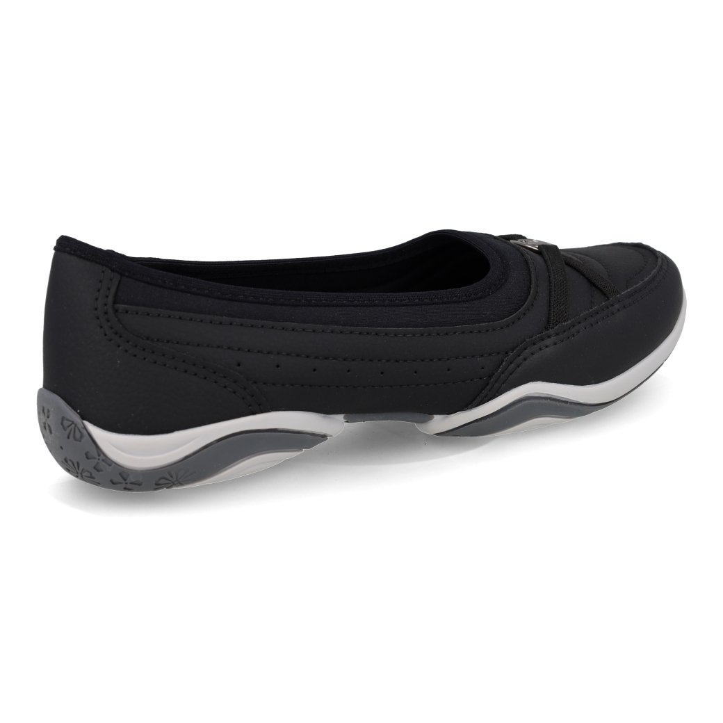 Tênis feminino Kolosh calce fácil preto lateral esquerda com solado branco e detalhes cinzas.